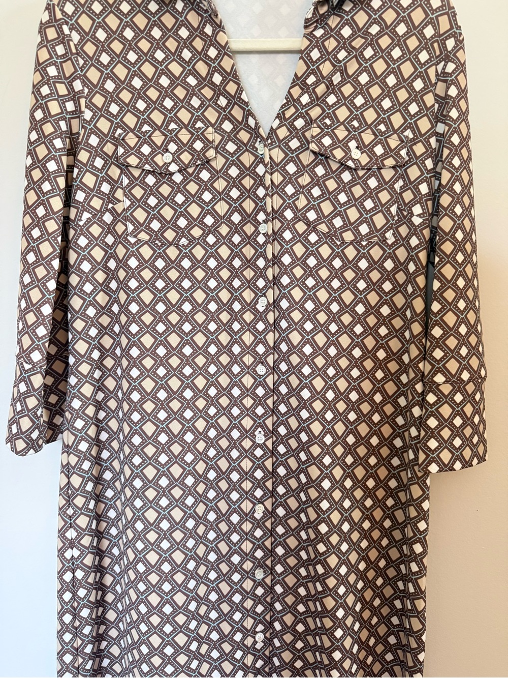 J. McLaughlin Geometric Print Shirt Dress Size Medium Brown 3/4 Sleeve - Picture 6 of 7